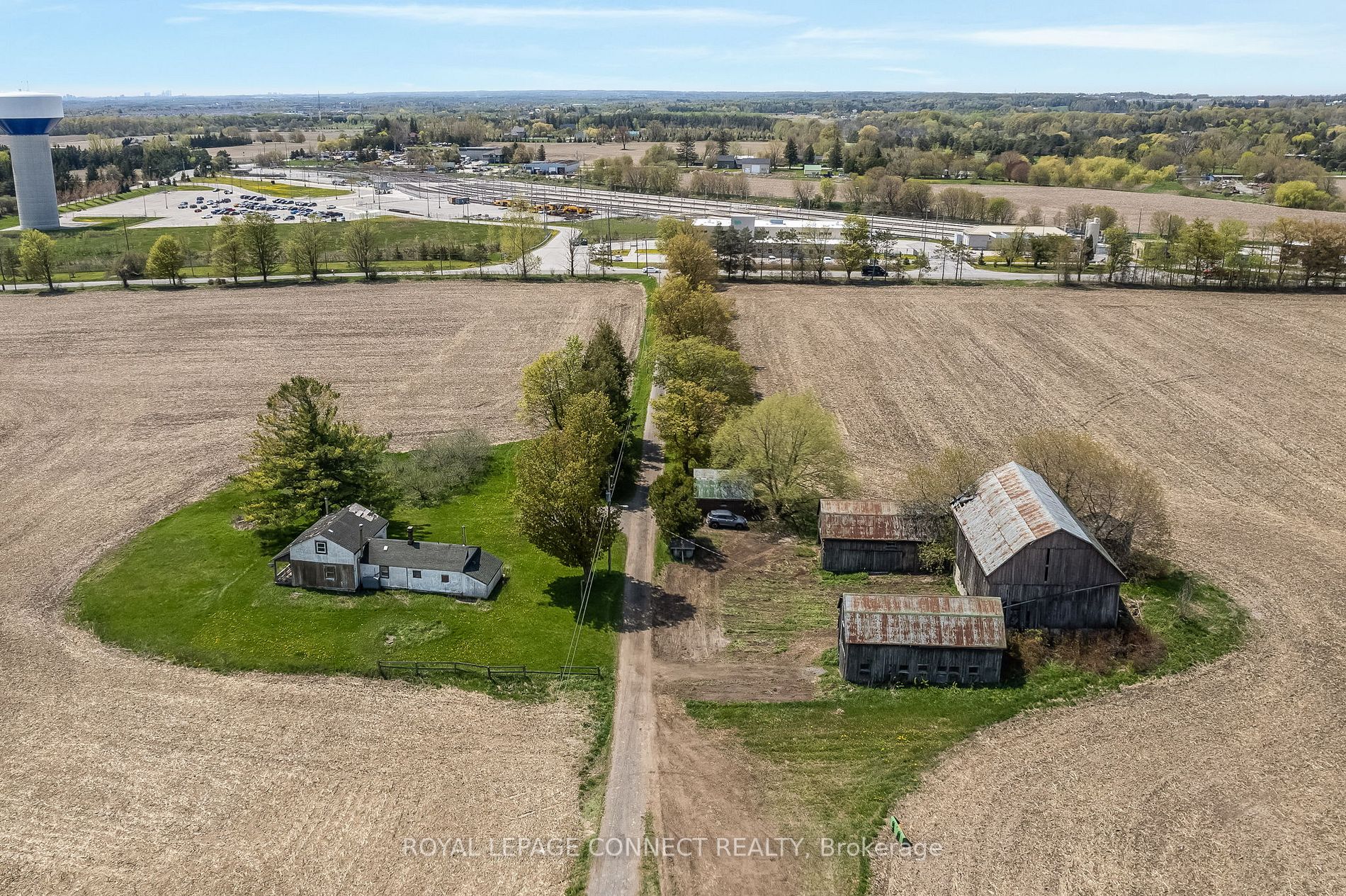Listing N5996036 - Large Photo # 1