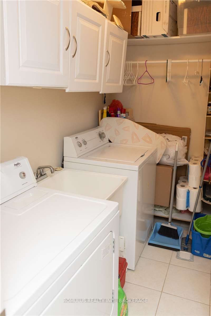 Listing N5996115 - Large Photo # 19
