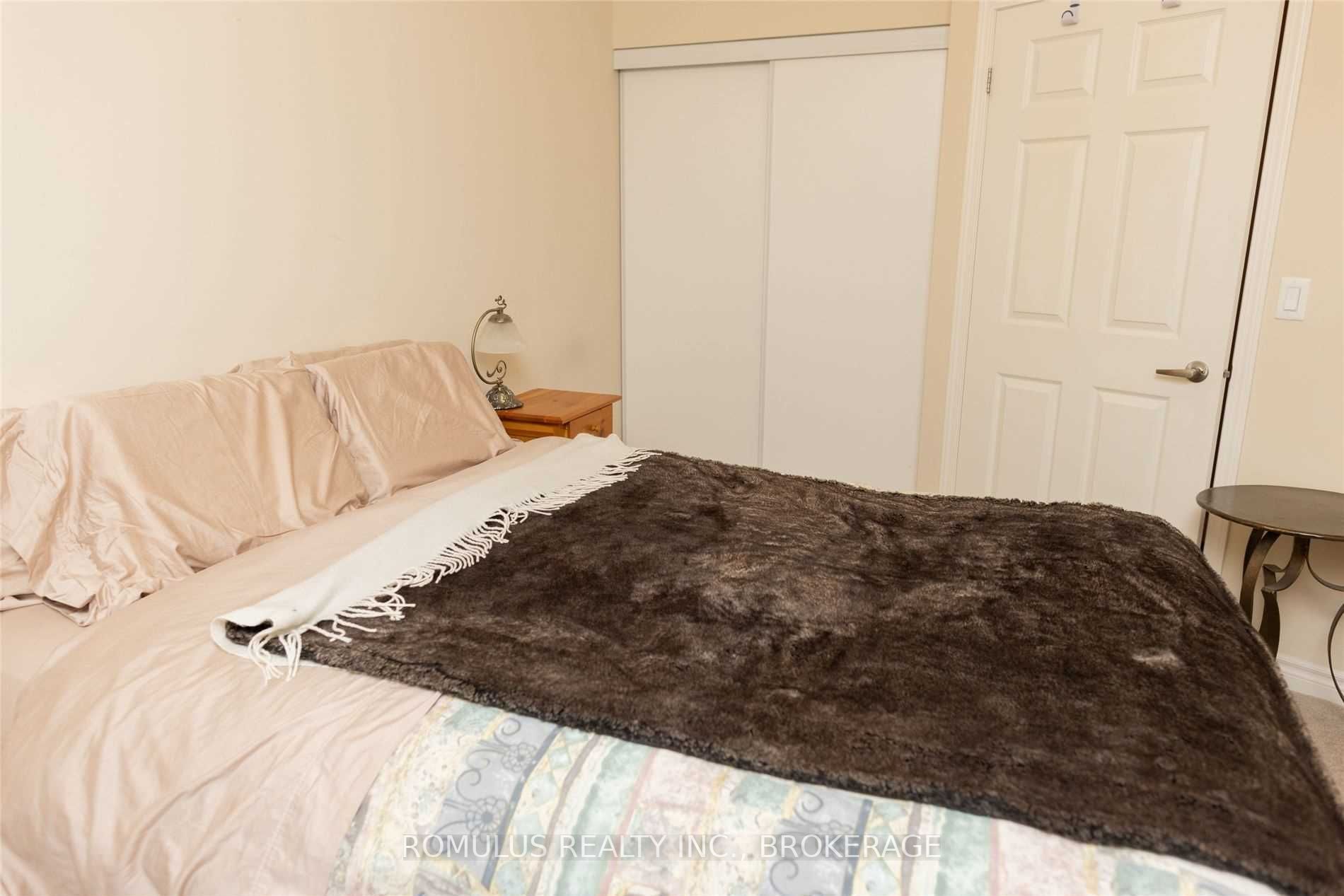 Listing N5996115 - Large Photo # 14