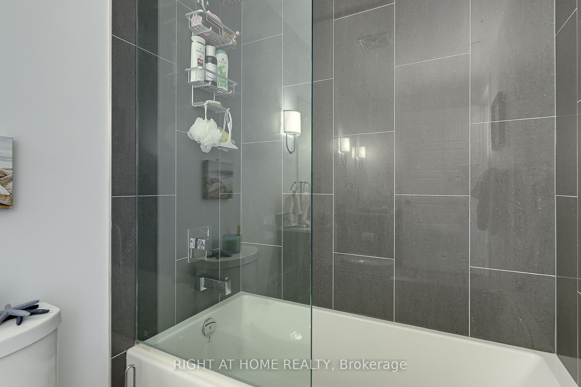 241 Sea Ray Ave, #A220