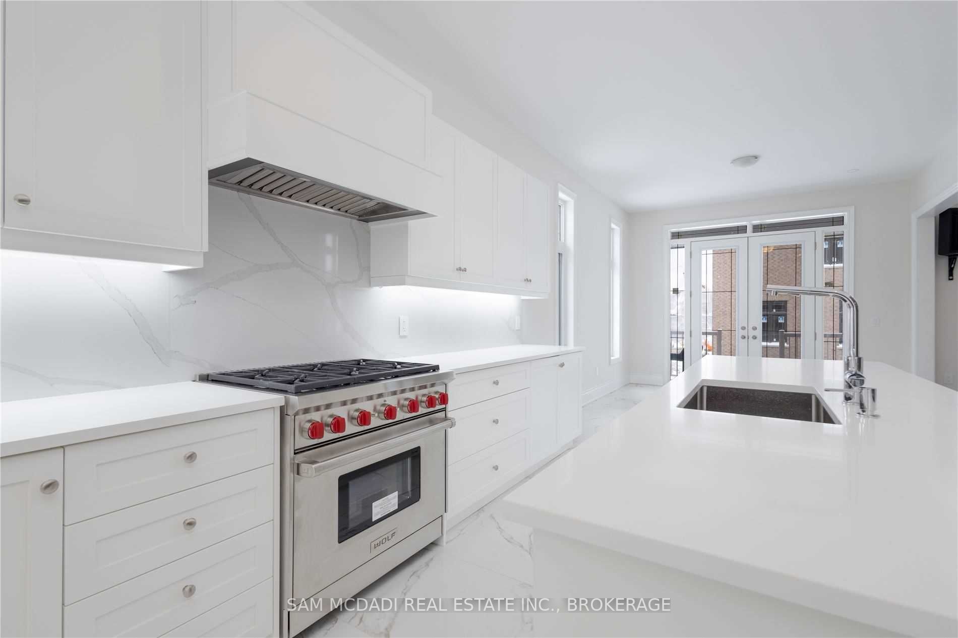 57 Appleyard Ave