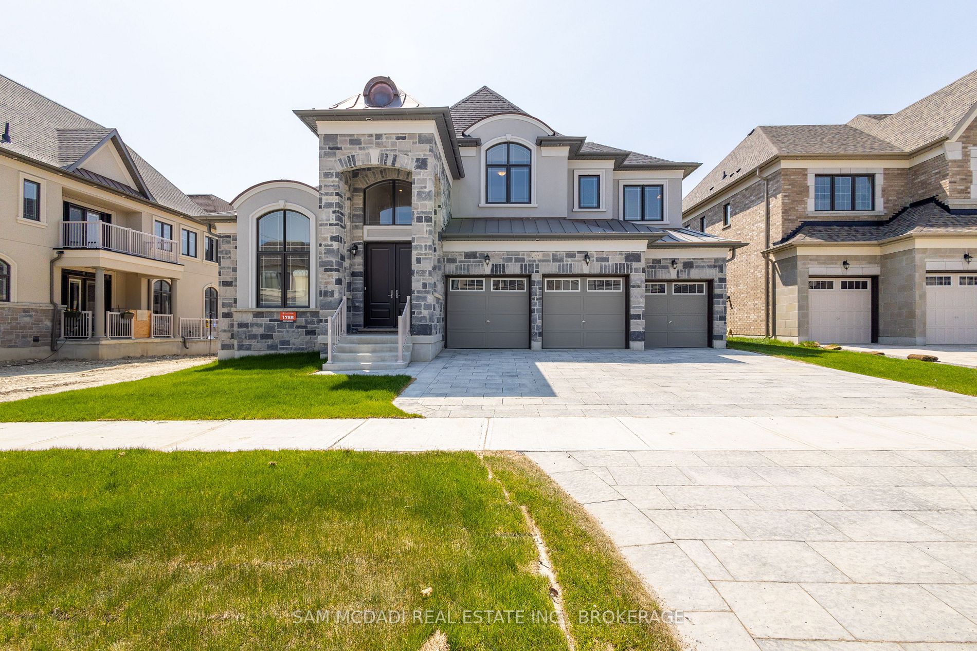 57 Appleyard Ave