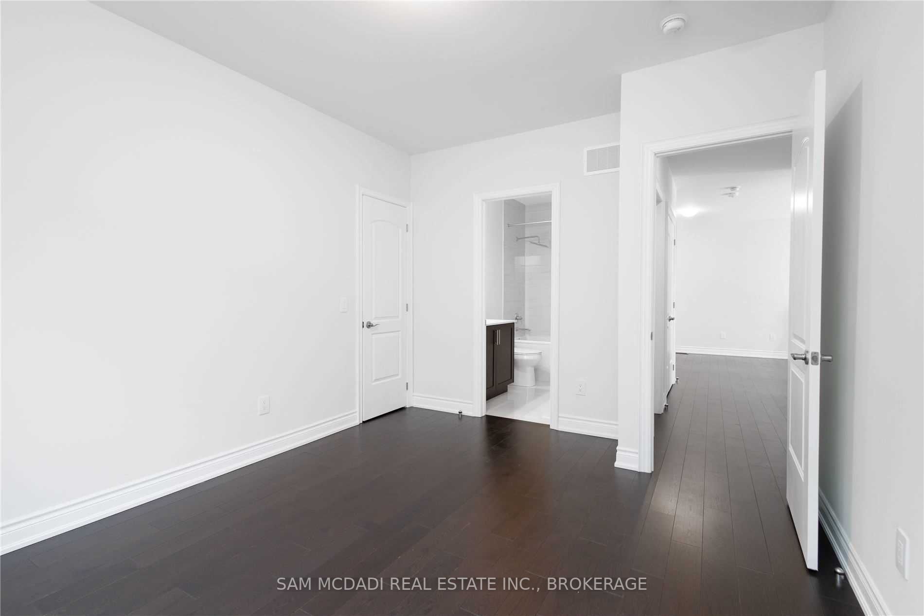 57 Appleyard Ave