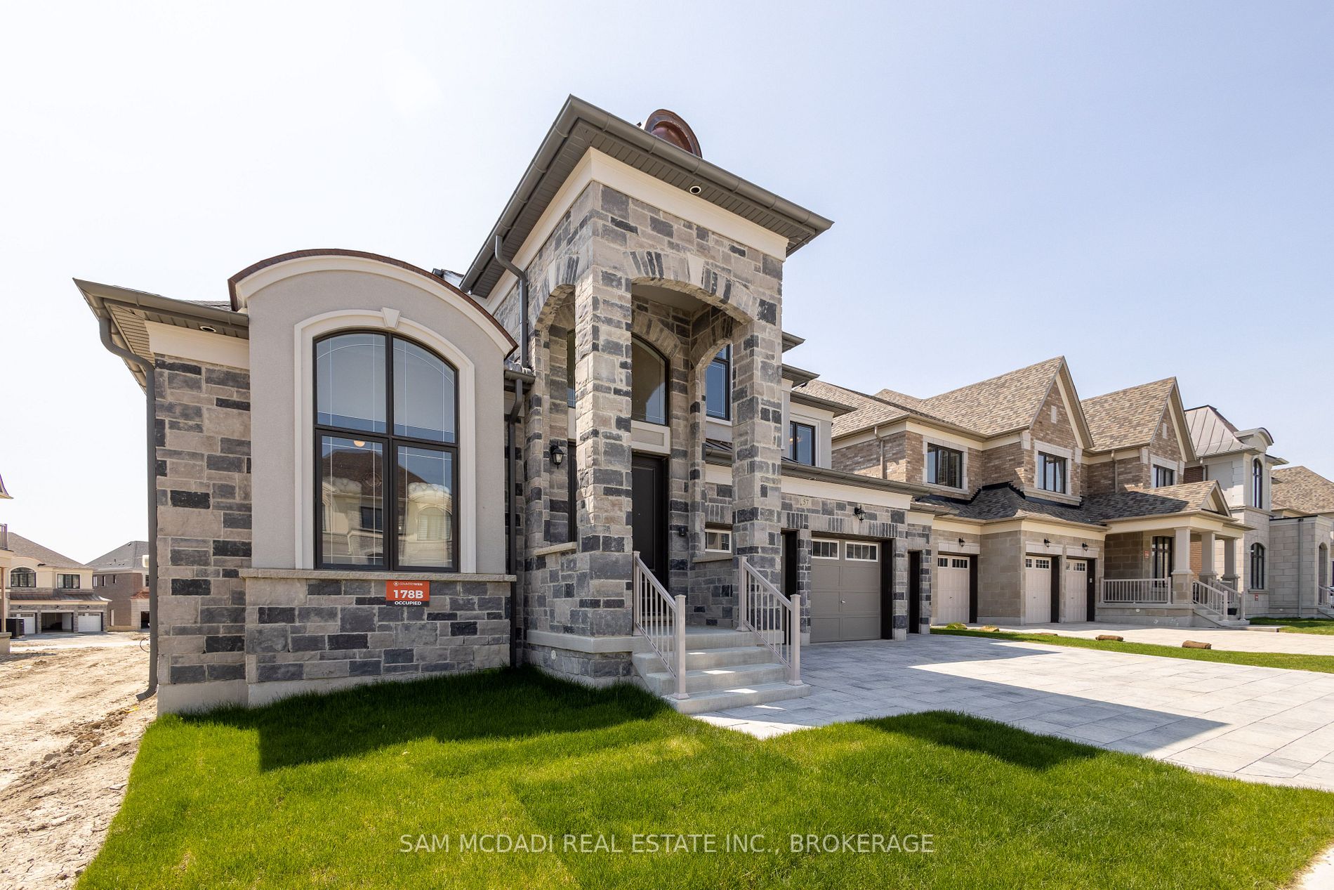 57 Appleyard Ave