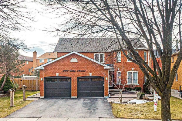 200 Jelley Ave, Newmarket