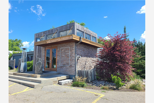 13775 Highway 27, King