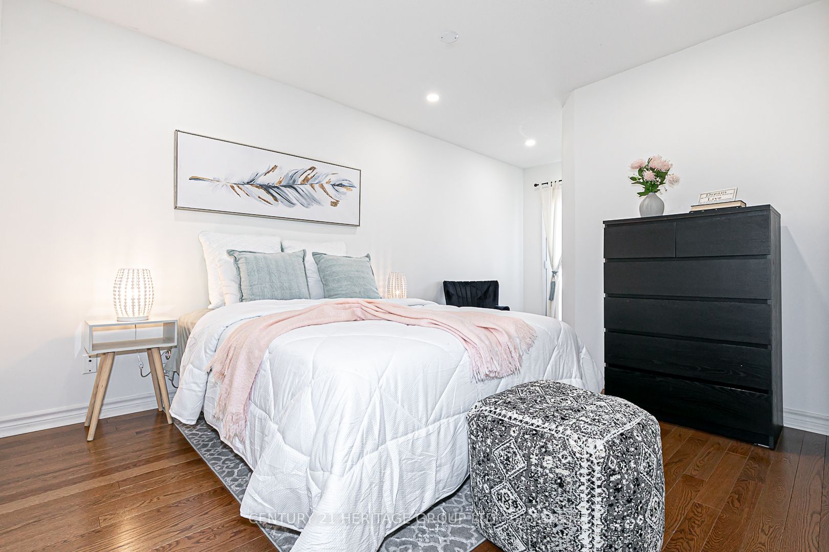 119 English Oak Dr