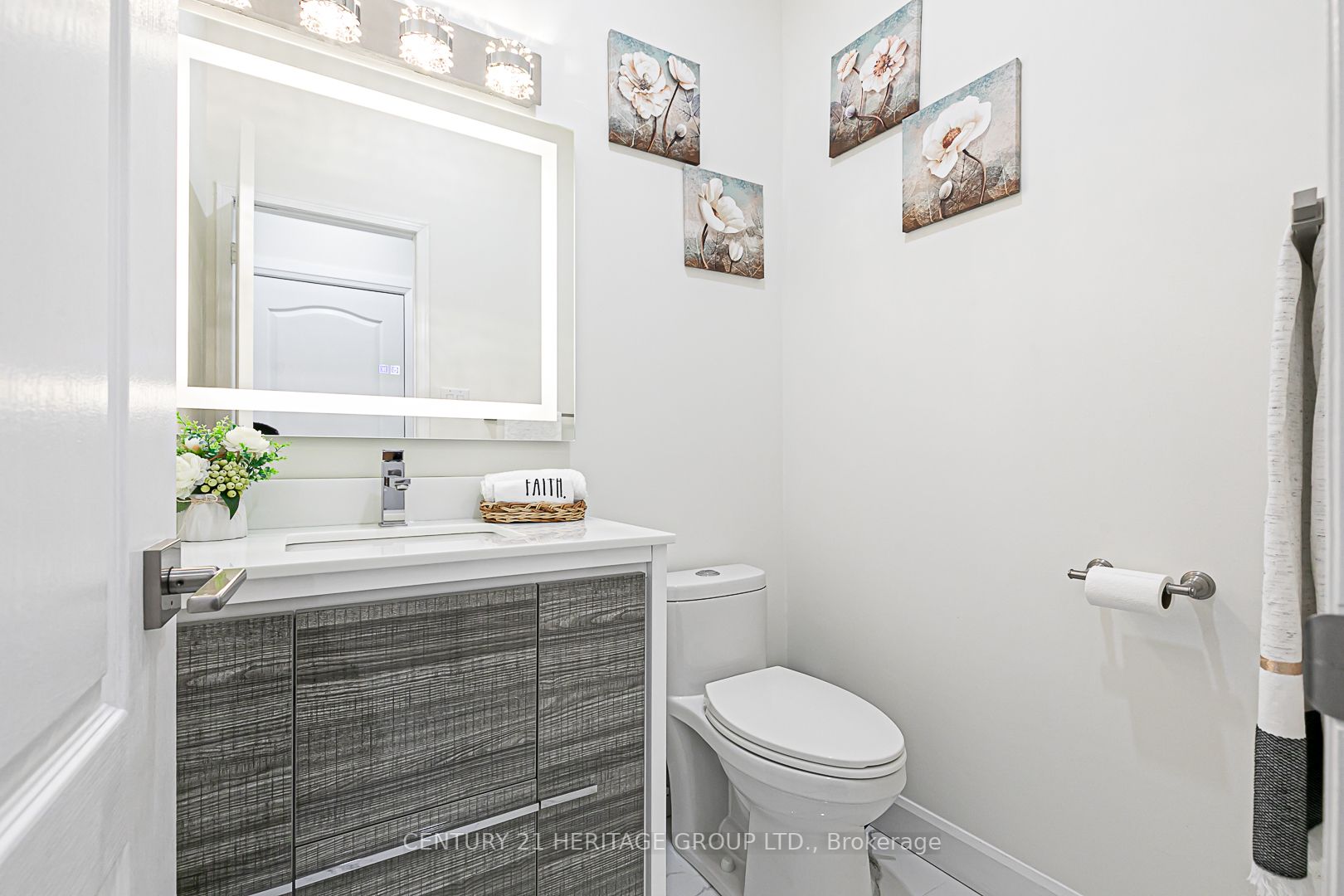 119 English Oak Dr