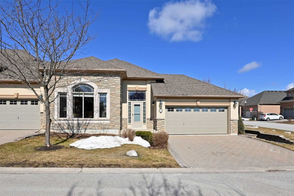 2 Via Vistana, New Tecumseth