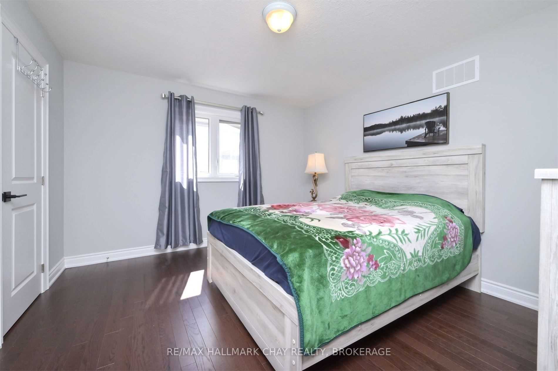 Listing N5998995 - Large Photo # 23