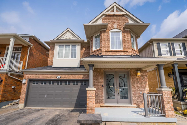 59 Dannor Ave, Whitchurch-Stouffville