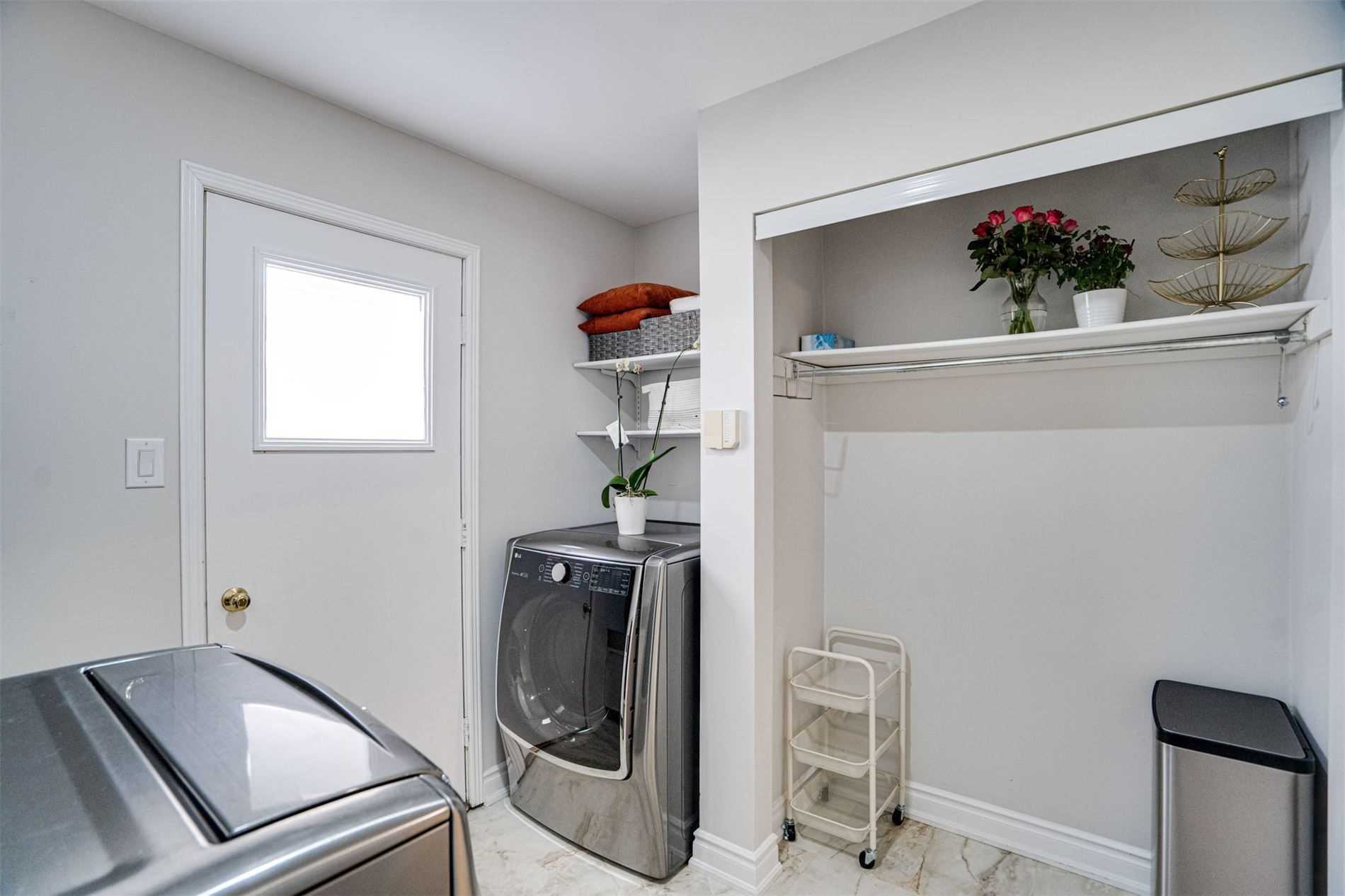28 Beatty Cres