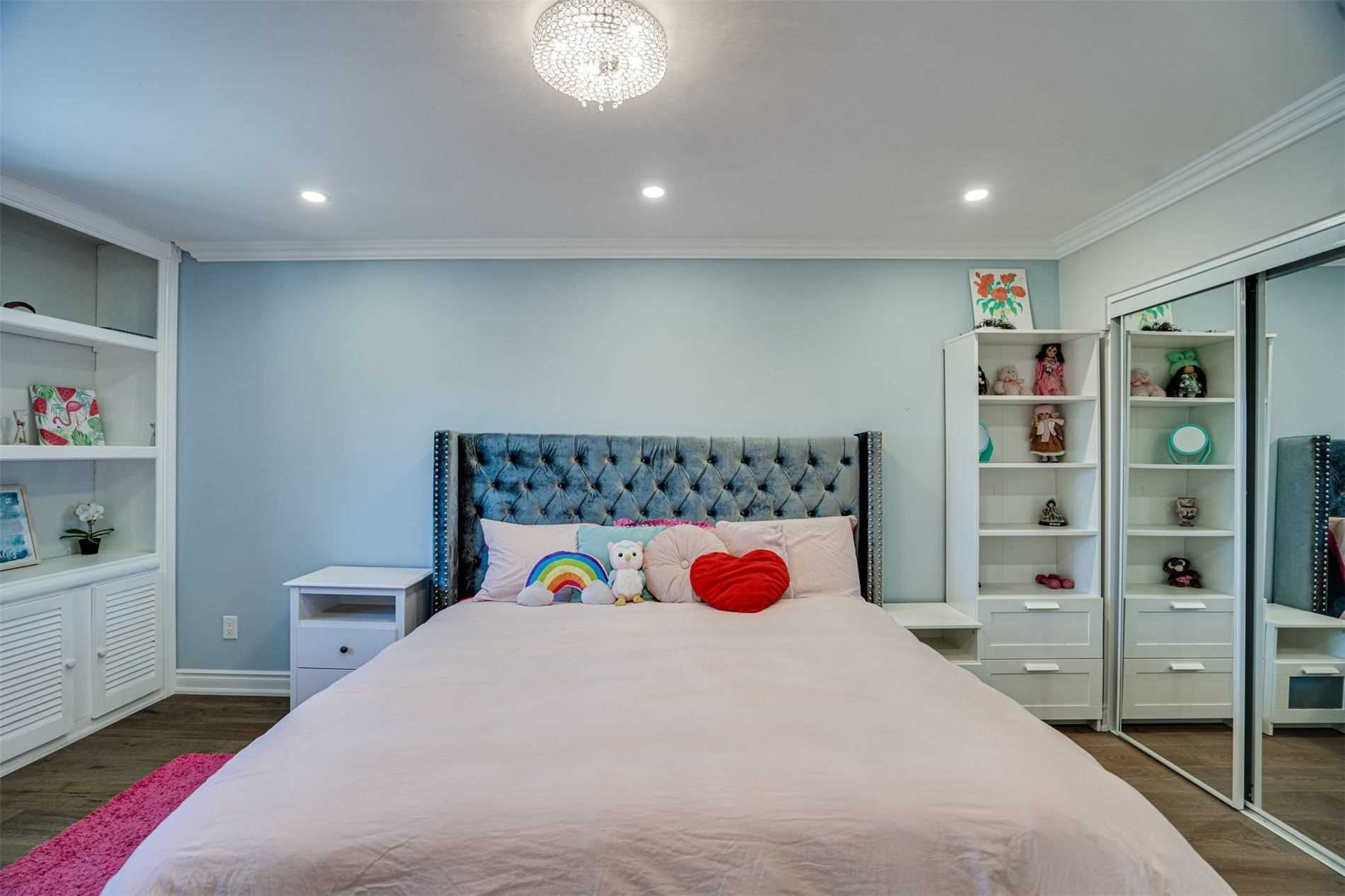 28 Beatty Cres