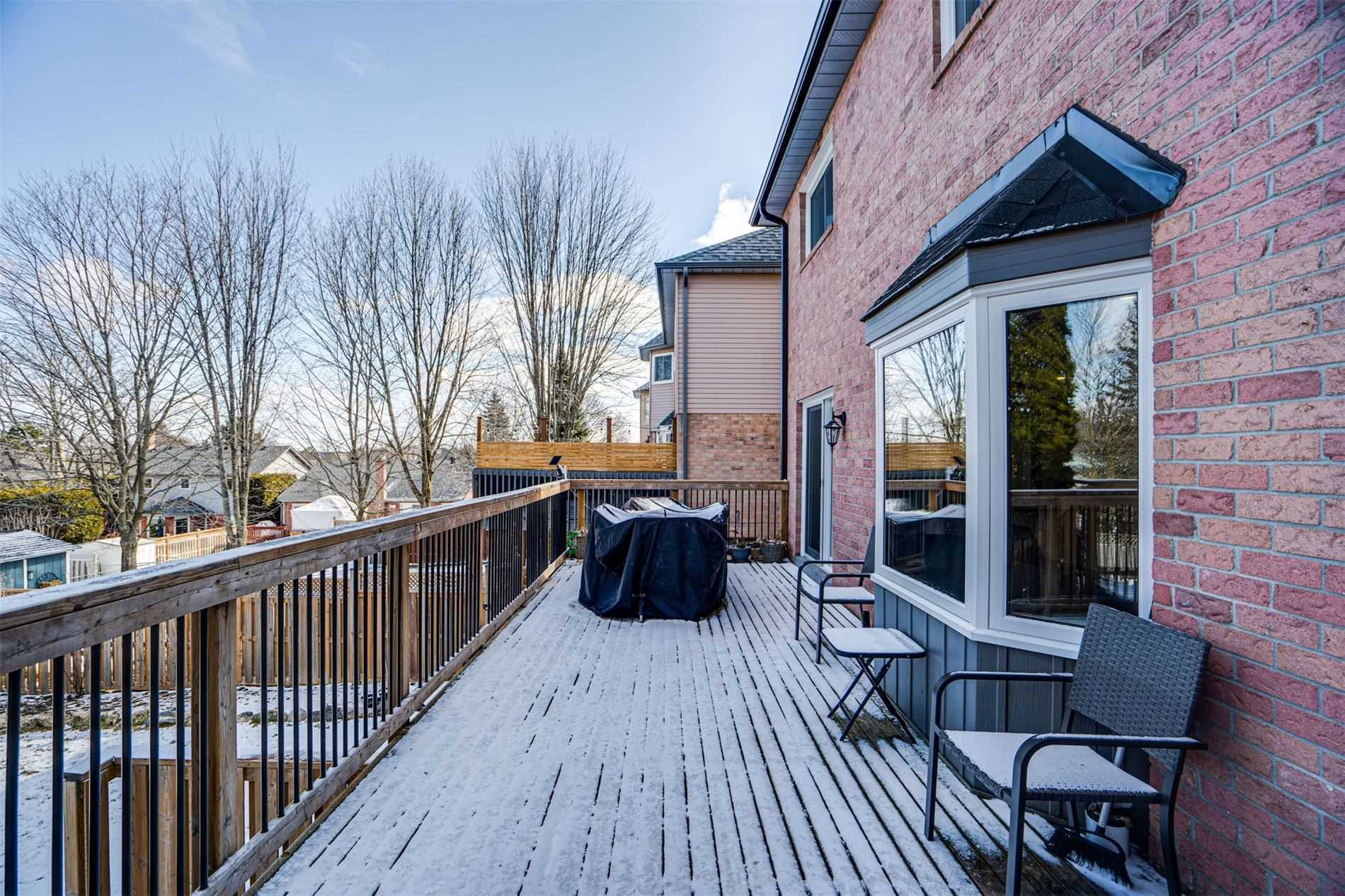 28 Beatty Cres