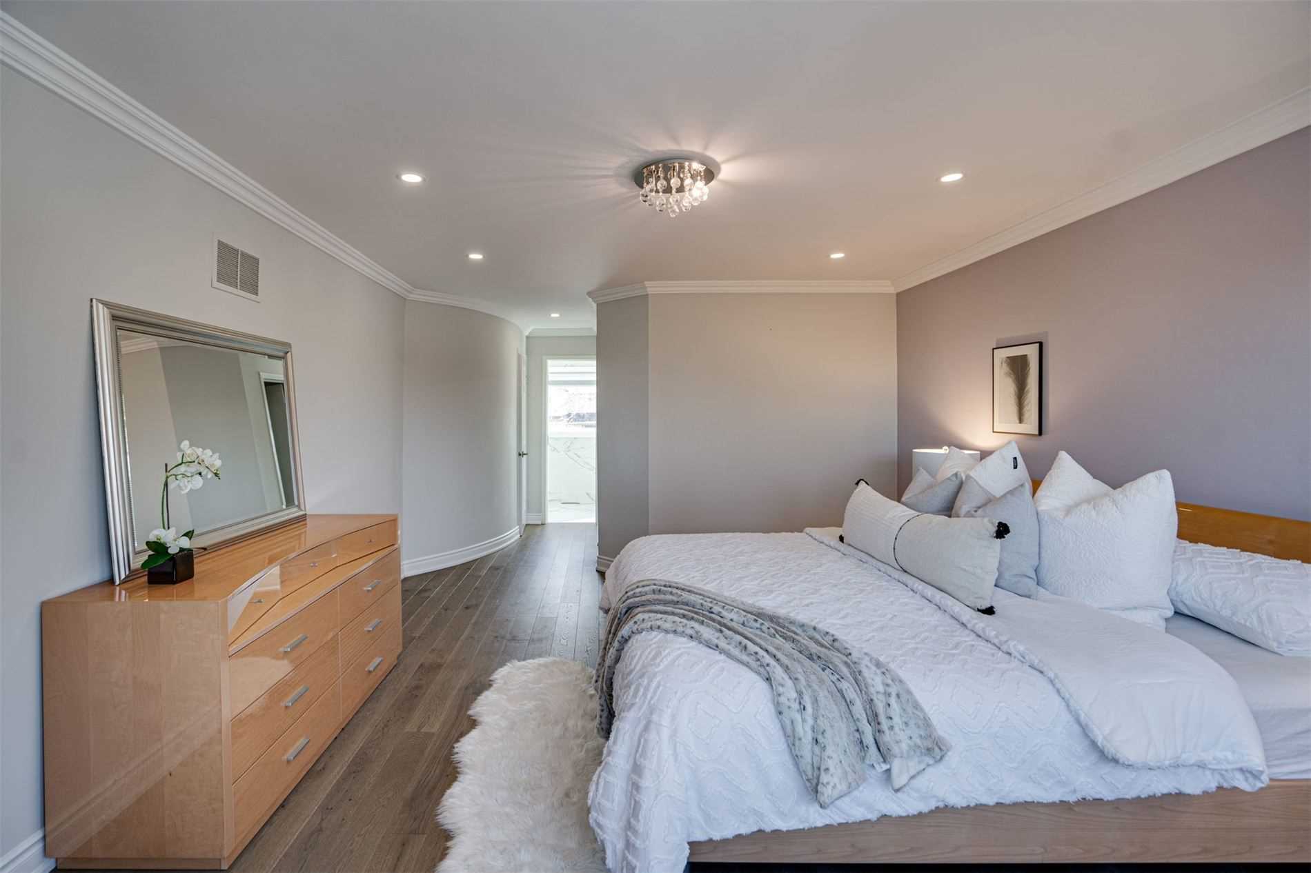 28 Beatty Cres