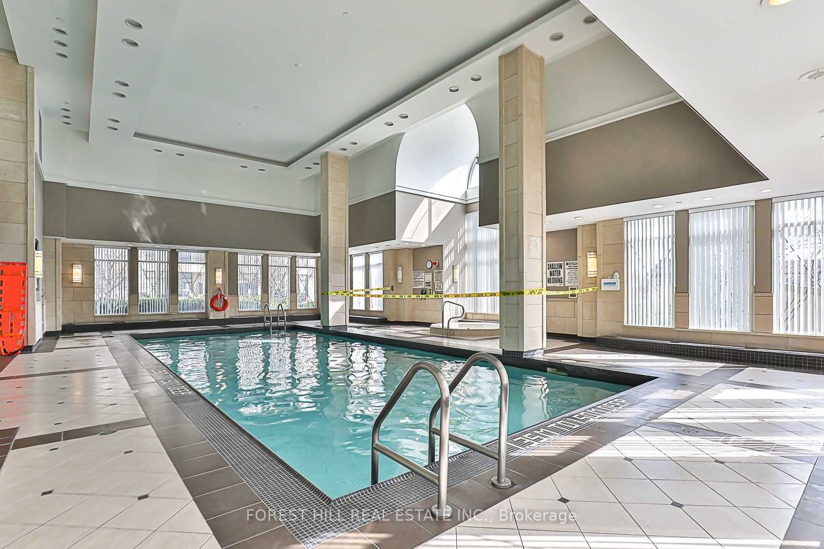 330 Red Maple Rd, #106