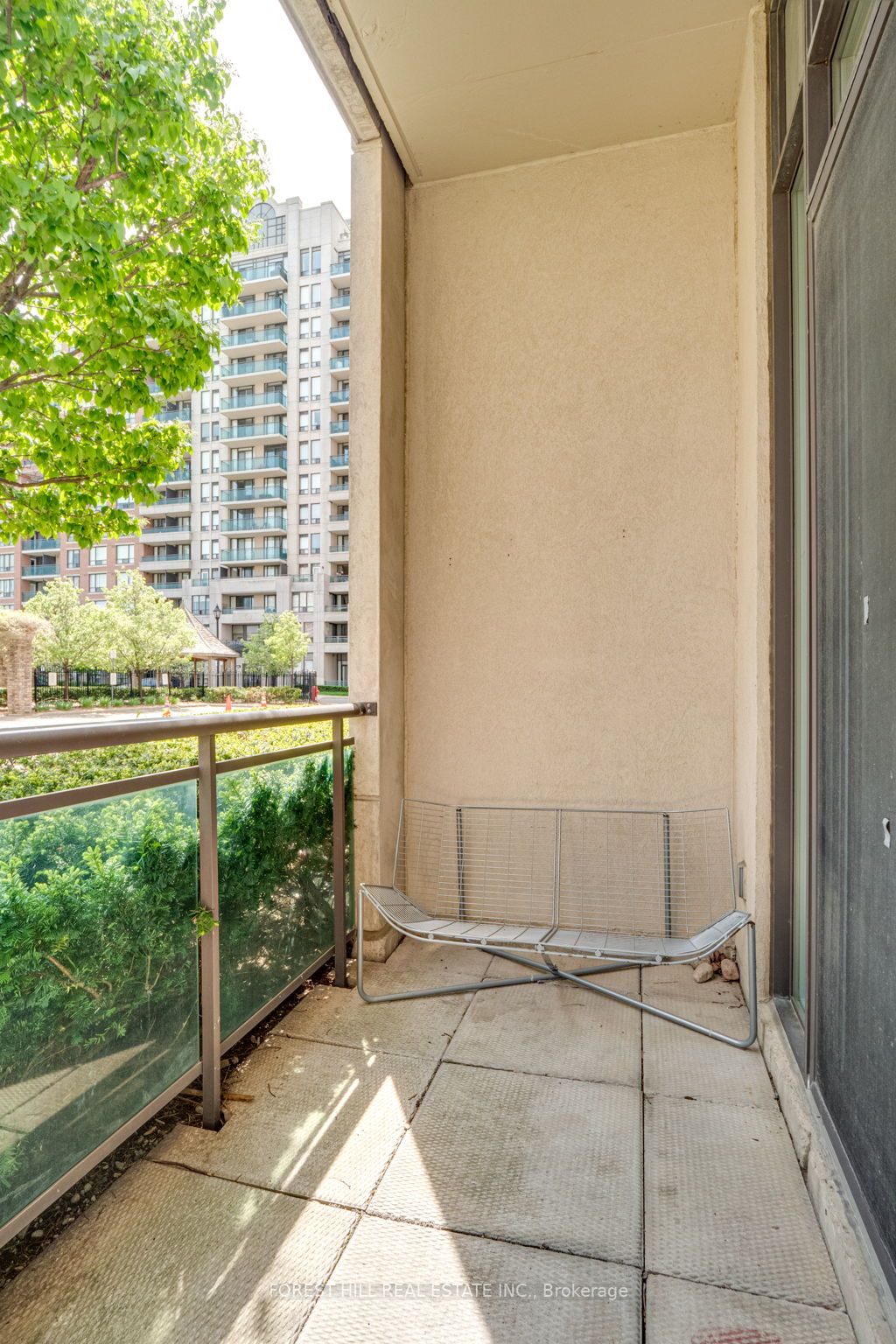330 Red Maple Rd, #106
