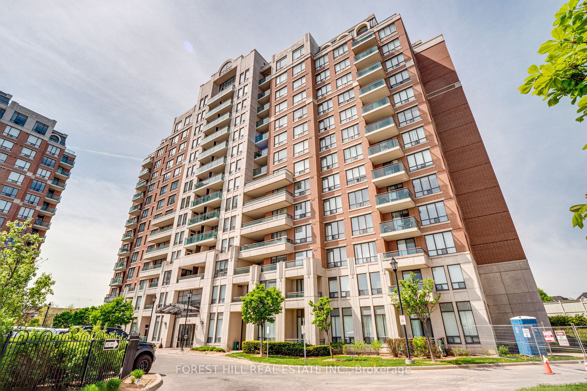 330 Red Maple Rd, #106