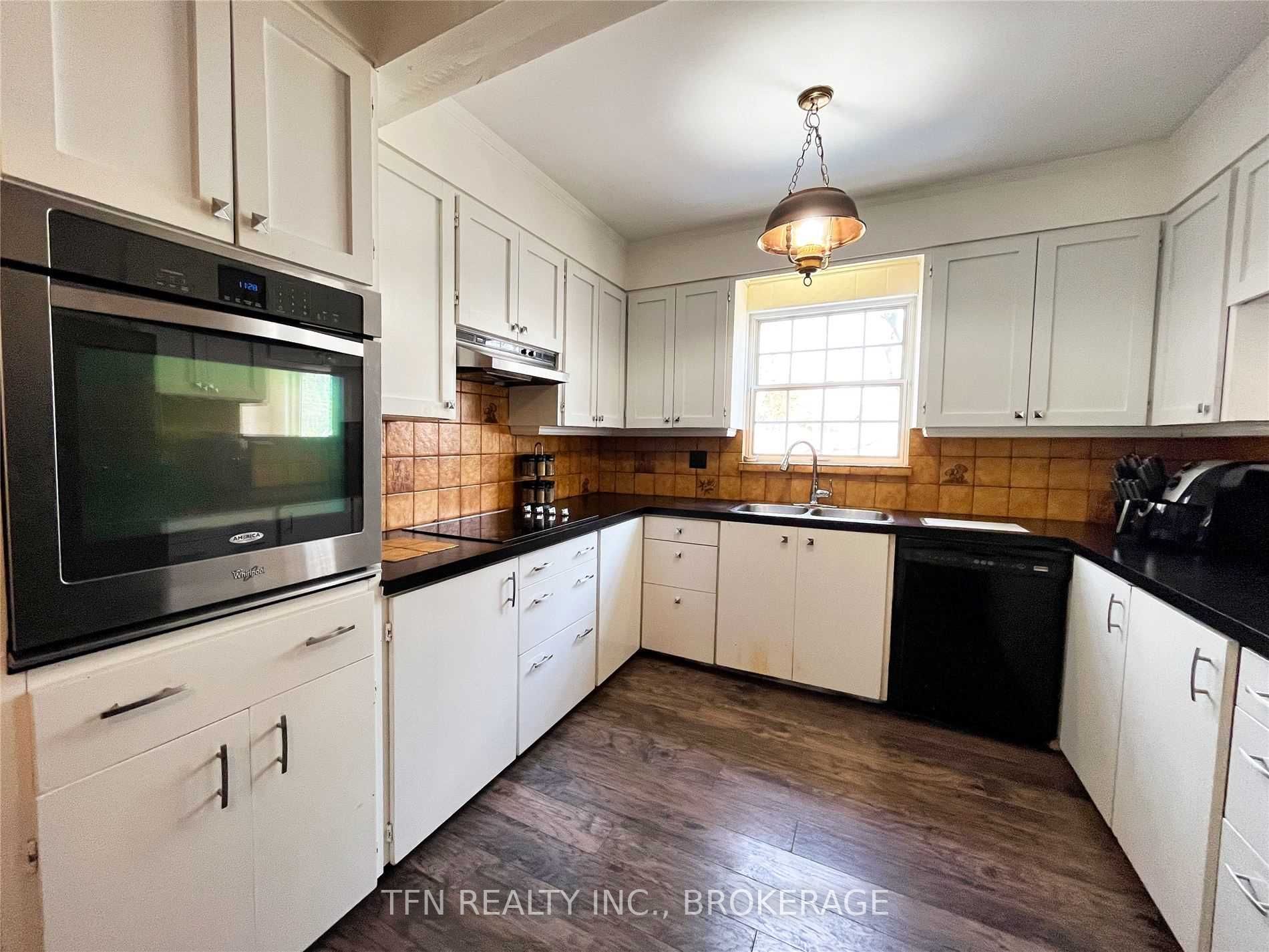 2410 King Rd