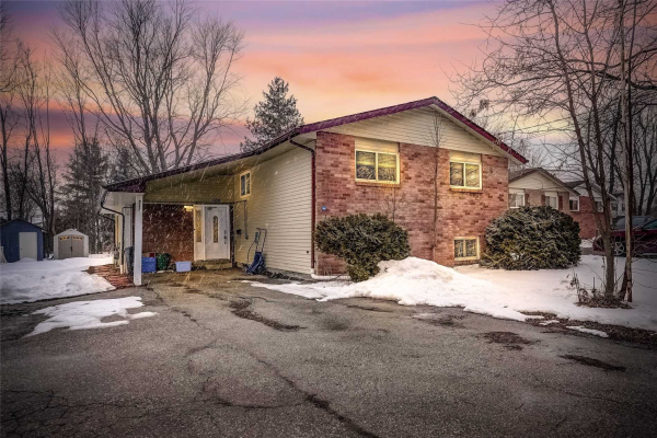 108 Metro Rd S, Georgina