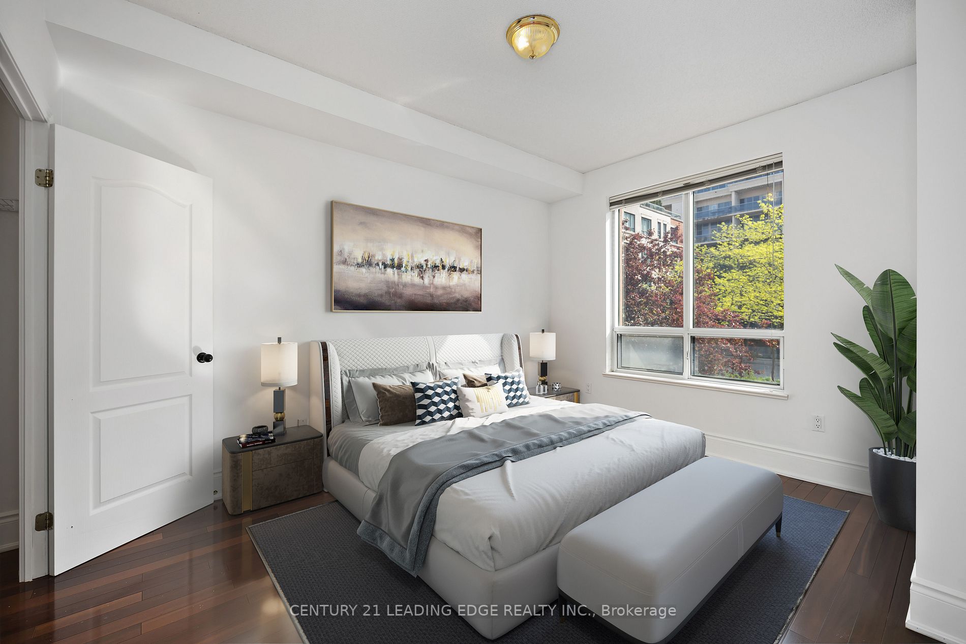 53 Woodbridge Ave, #201