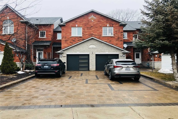 95 Benson Ave, Richmond Hill
