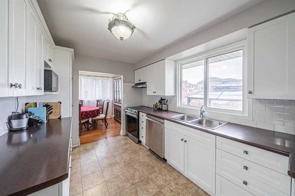 665 Simcoe Road