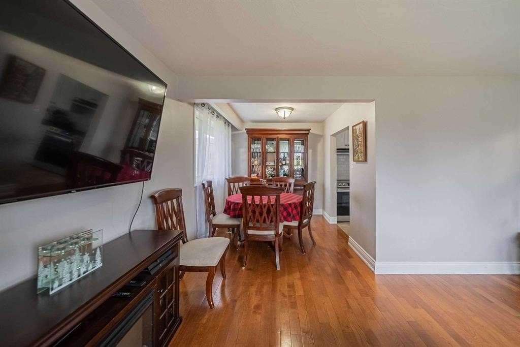665 Simcoe Road