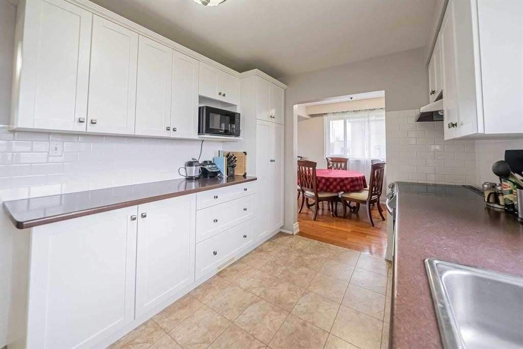 665 Simcoe Road