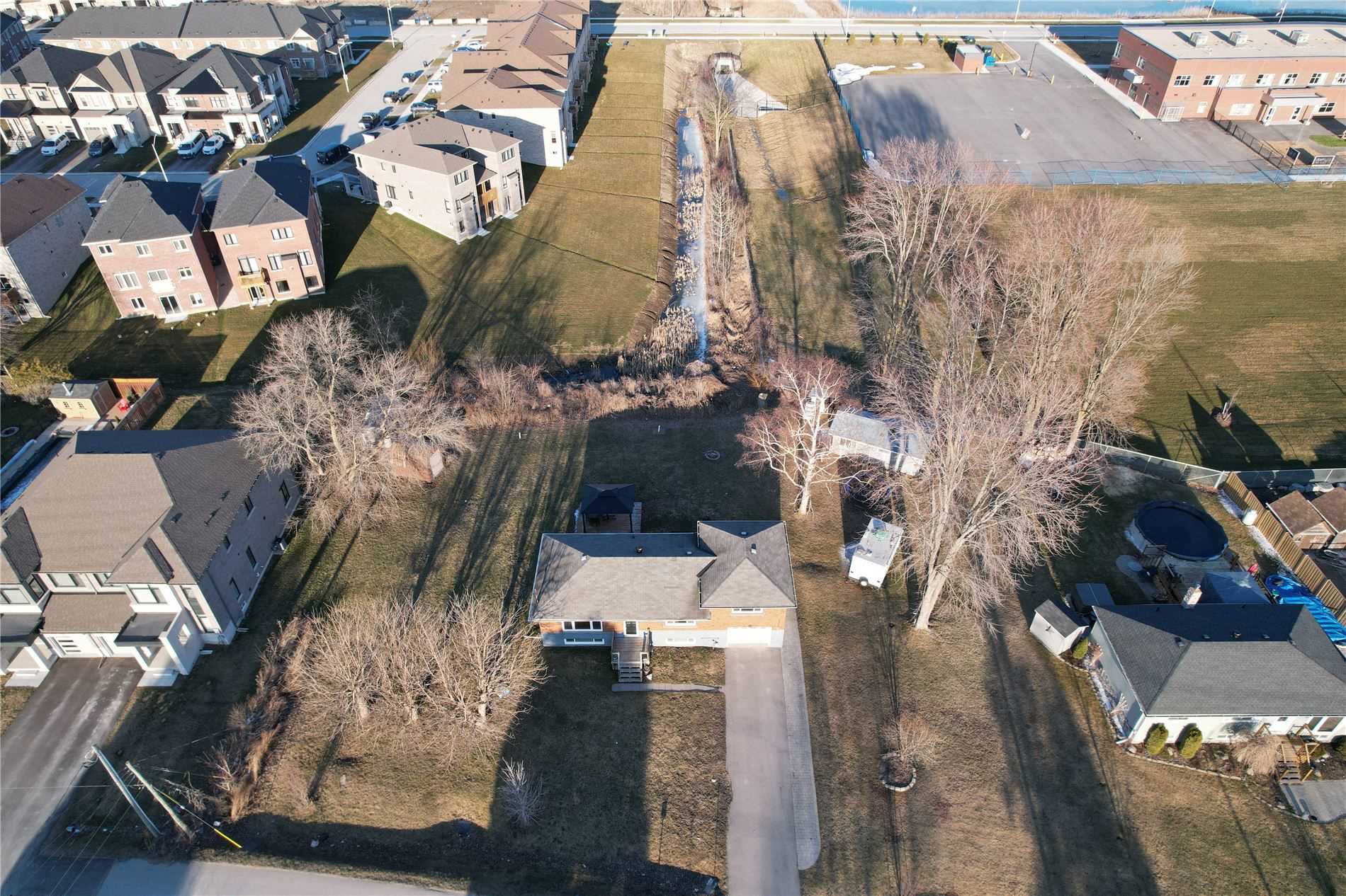 665 Simcoe Road