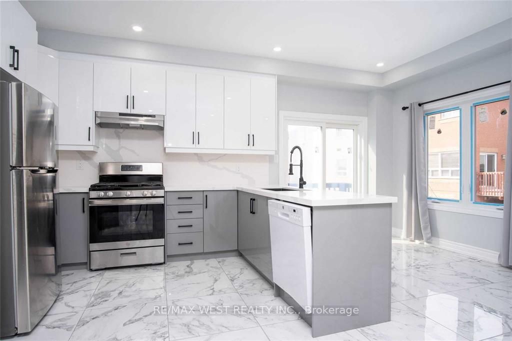 175 Sail Cres