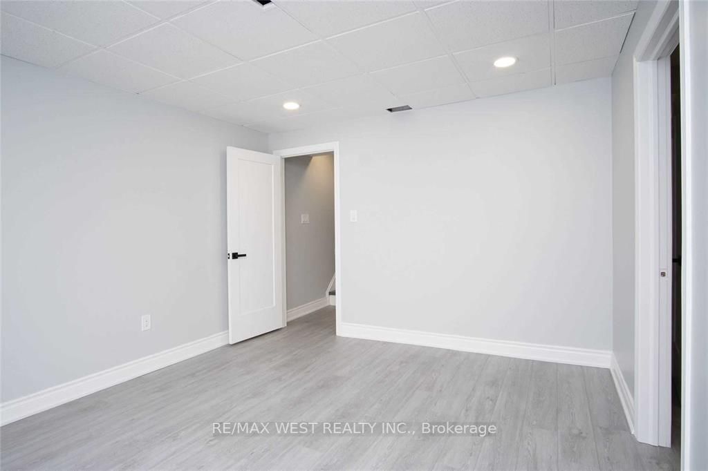 175 Sail Cres