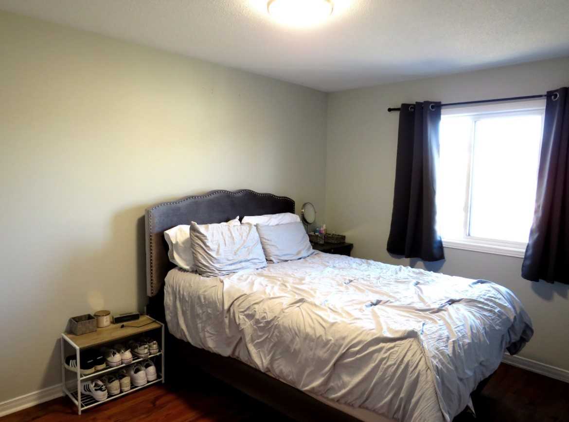 102 Lowther Ave