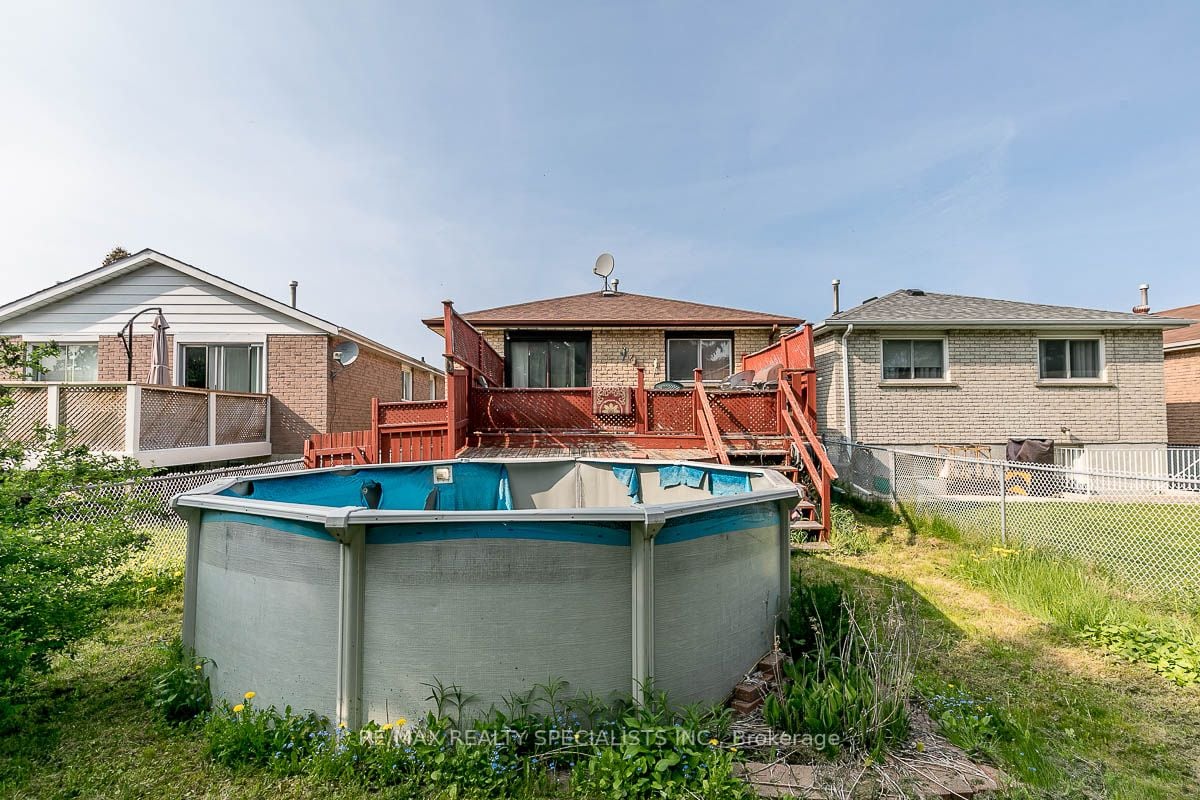 509 Britannia Ave