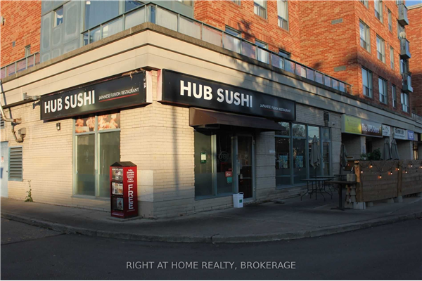 7398 Yonge St, Vaughan