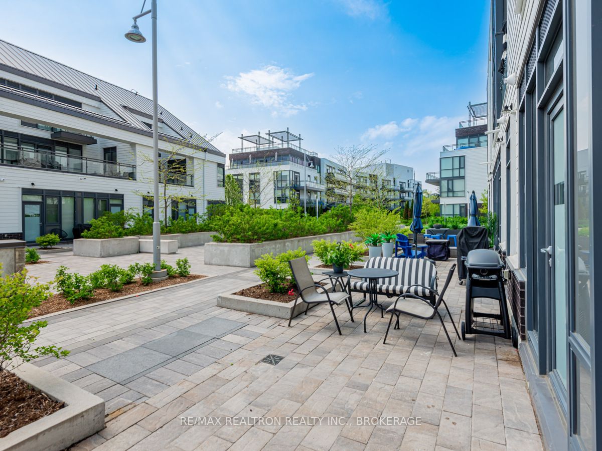 303 Broward Way, #106