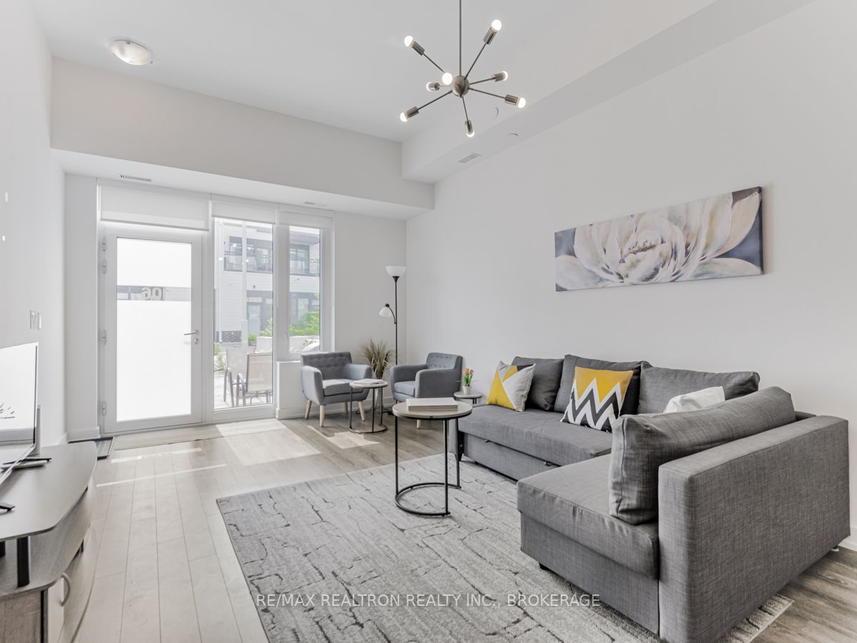303 Broward Way, #106