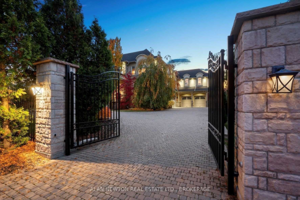 80 Callaway Crt, Vaughan