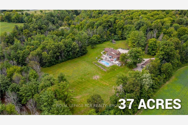 16365 Bathurst St, Newmarket
