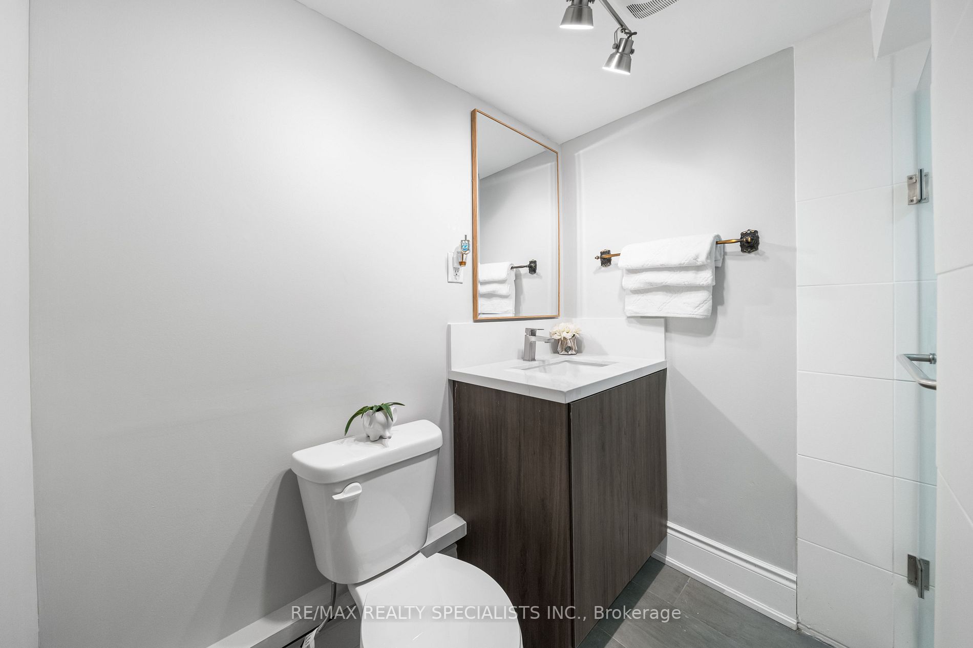Listing N6004420 - Large Photo # 19