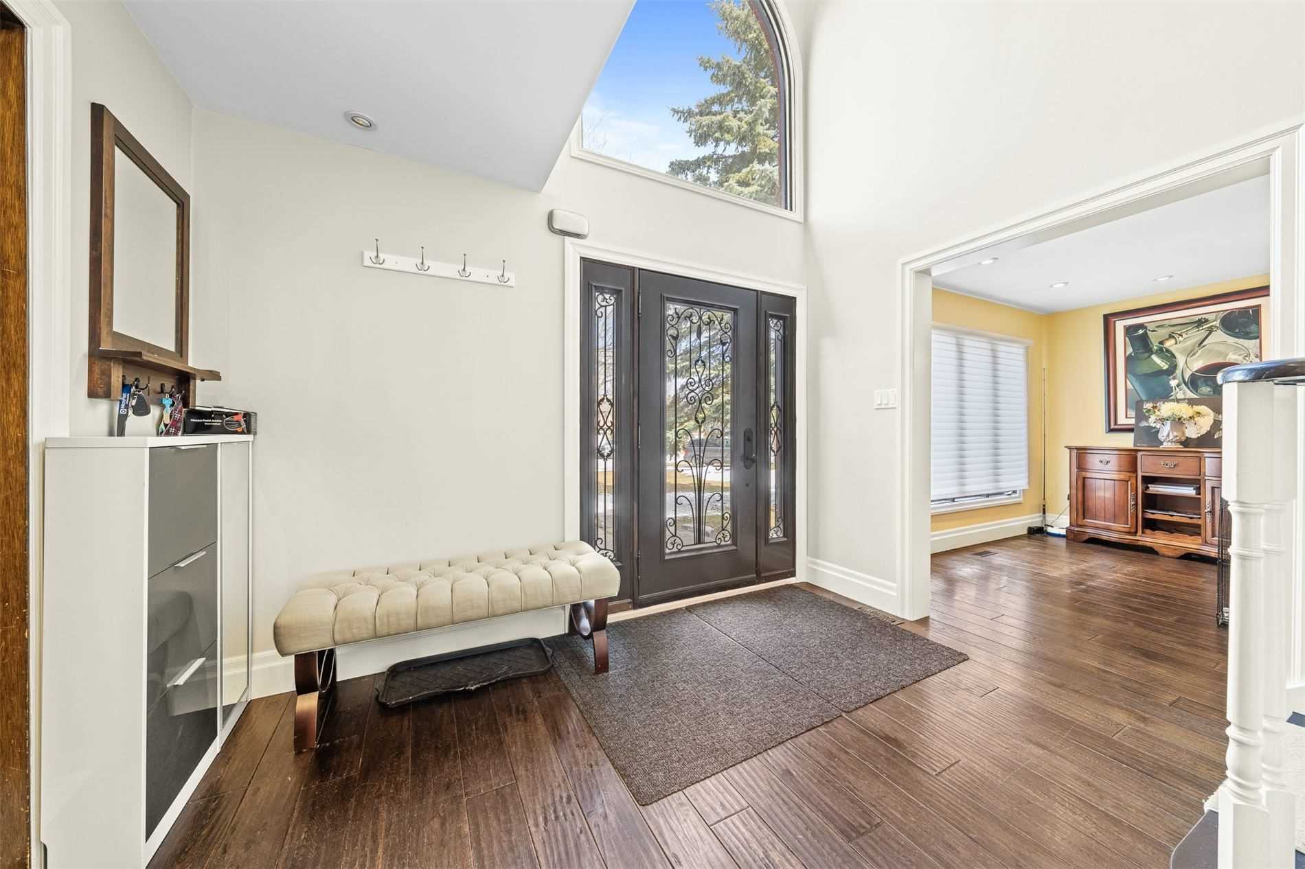53 Gilbank Dr