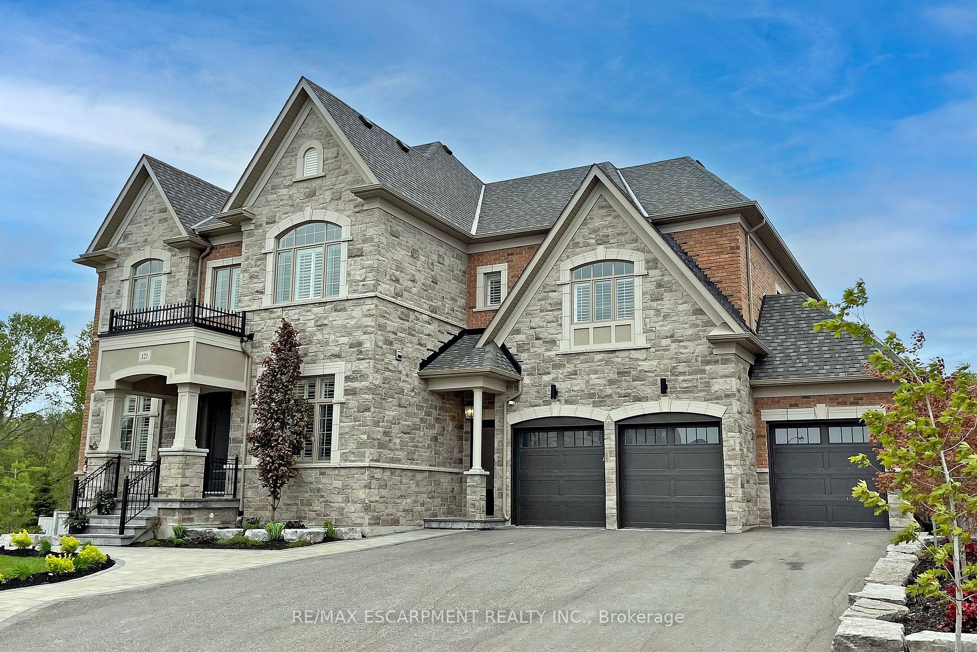 121 Elmers Lane