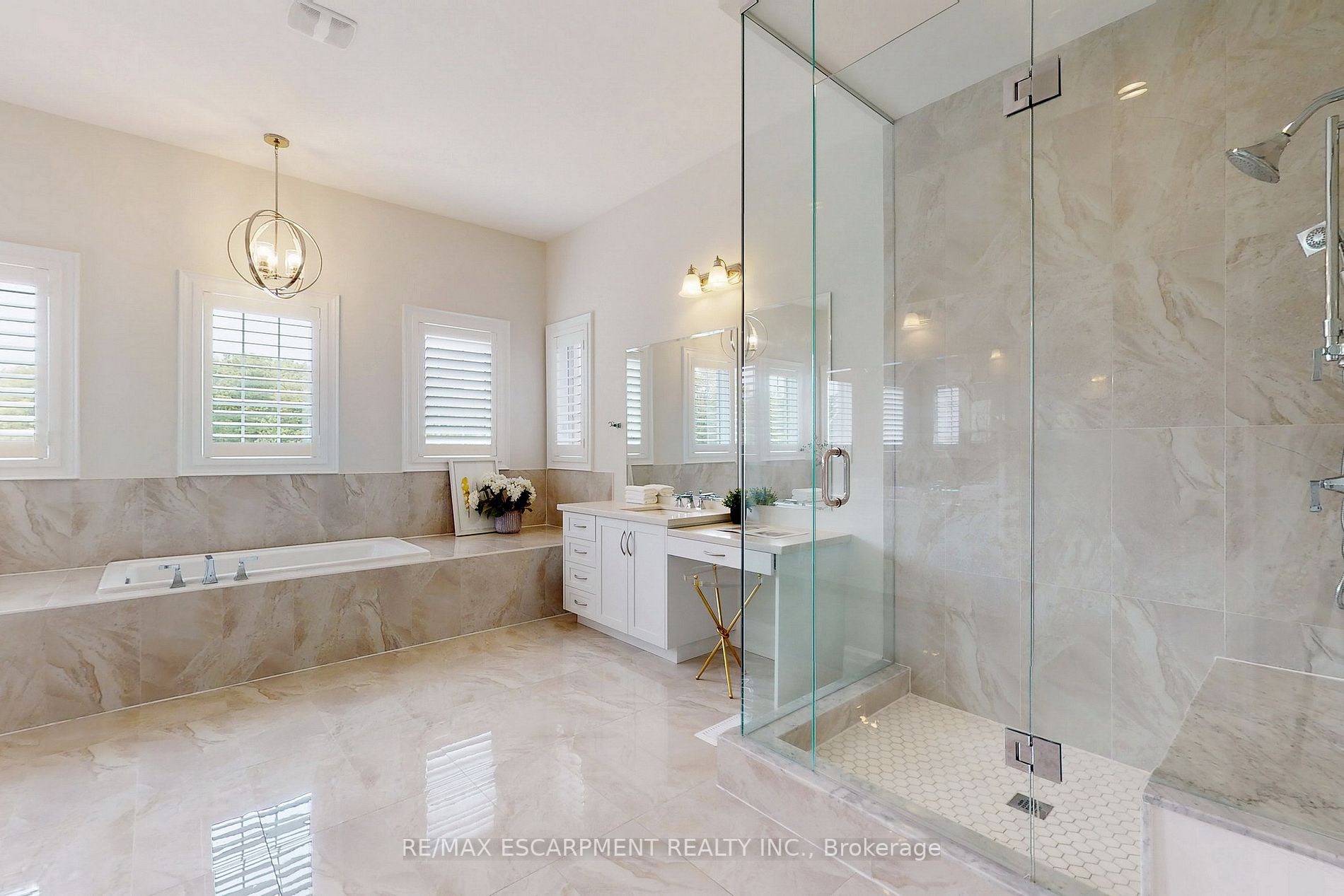 121 Elmers Lane