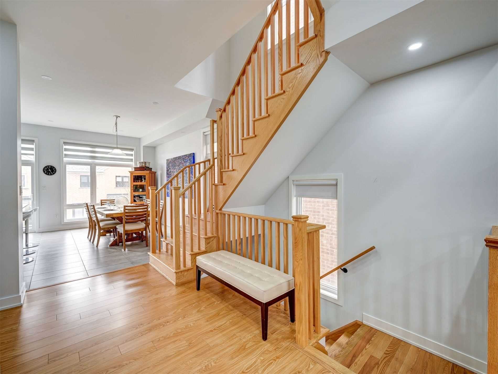 37 Benoit St