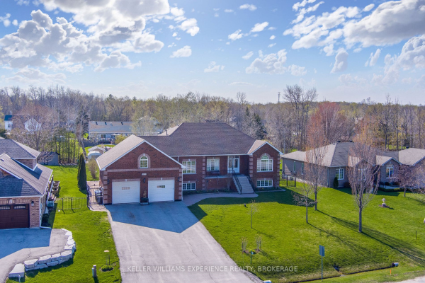 3572 Linda St, Innisfil