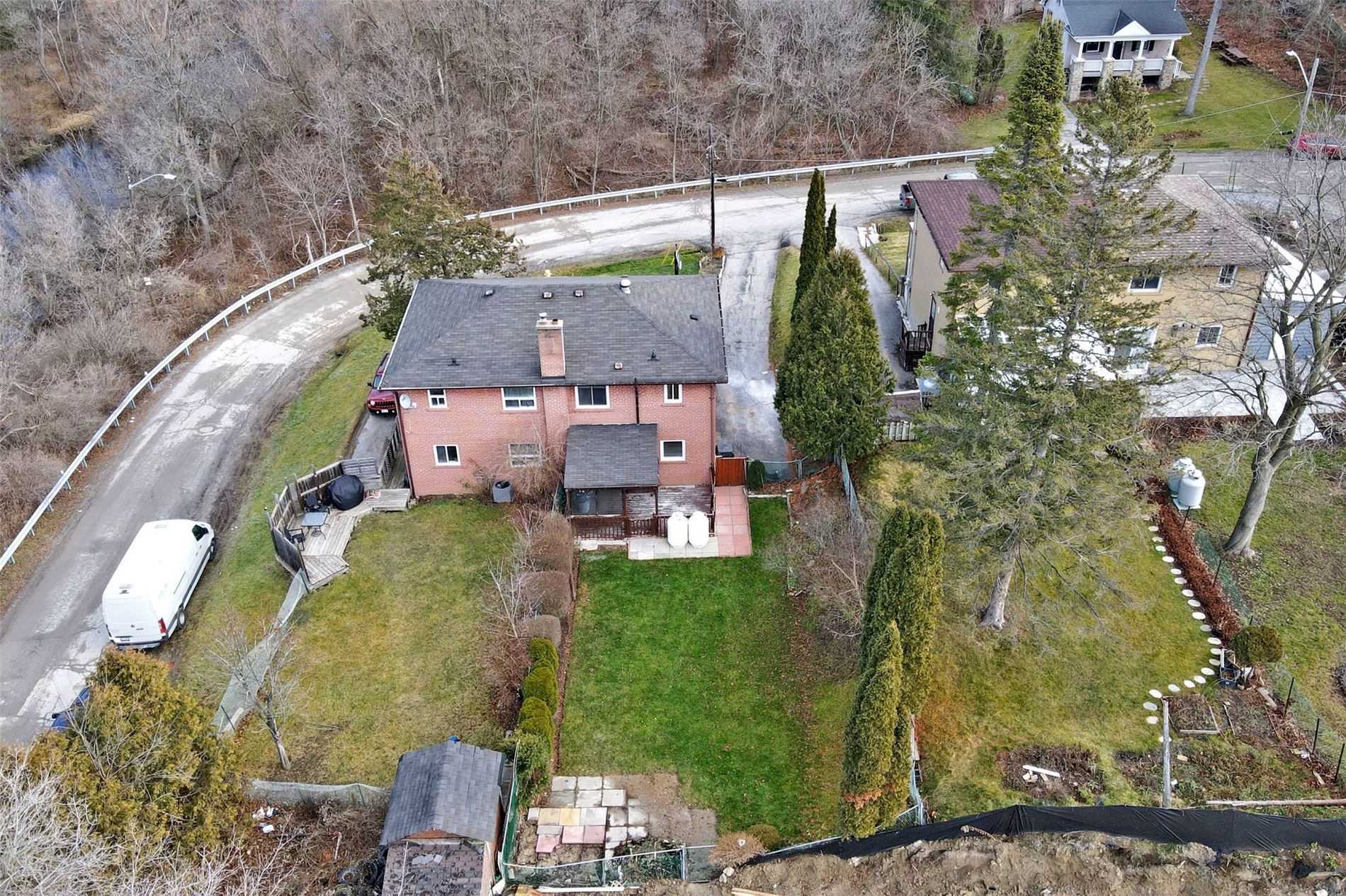 20 Mill Street