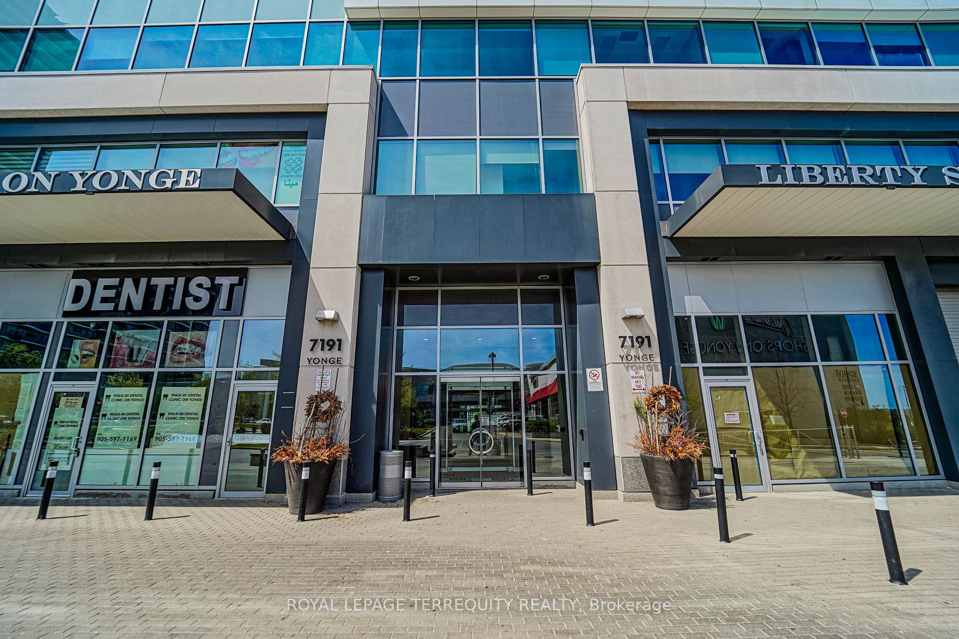 7191 Yonge St, #1014