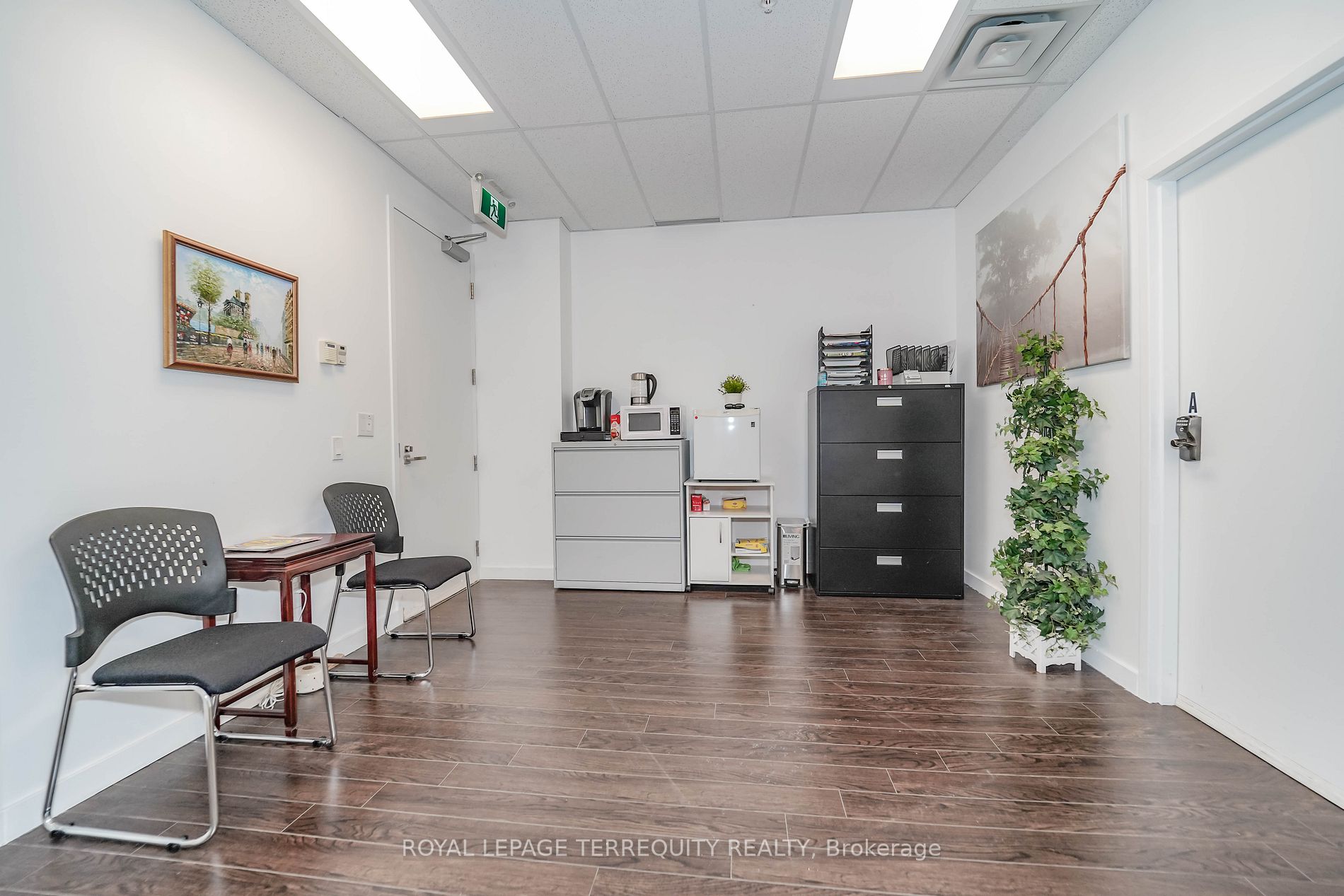 7191 Yonge St, #1014