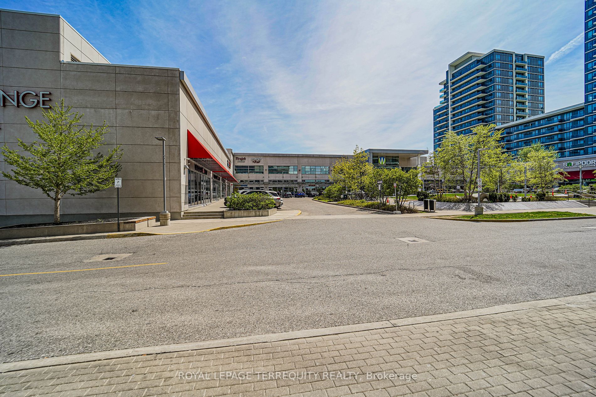 7191 Yonge St, #1014
