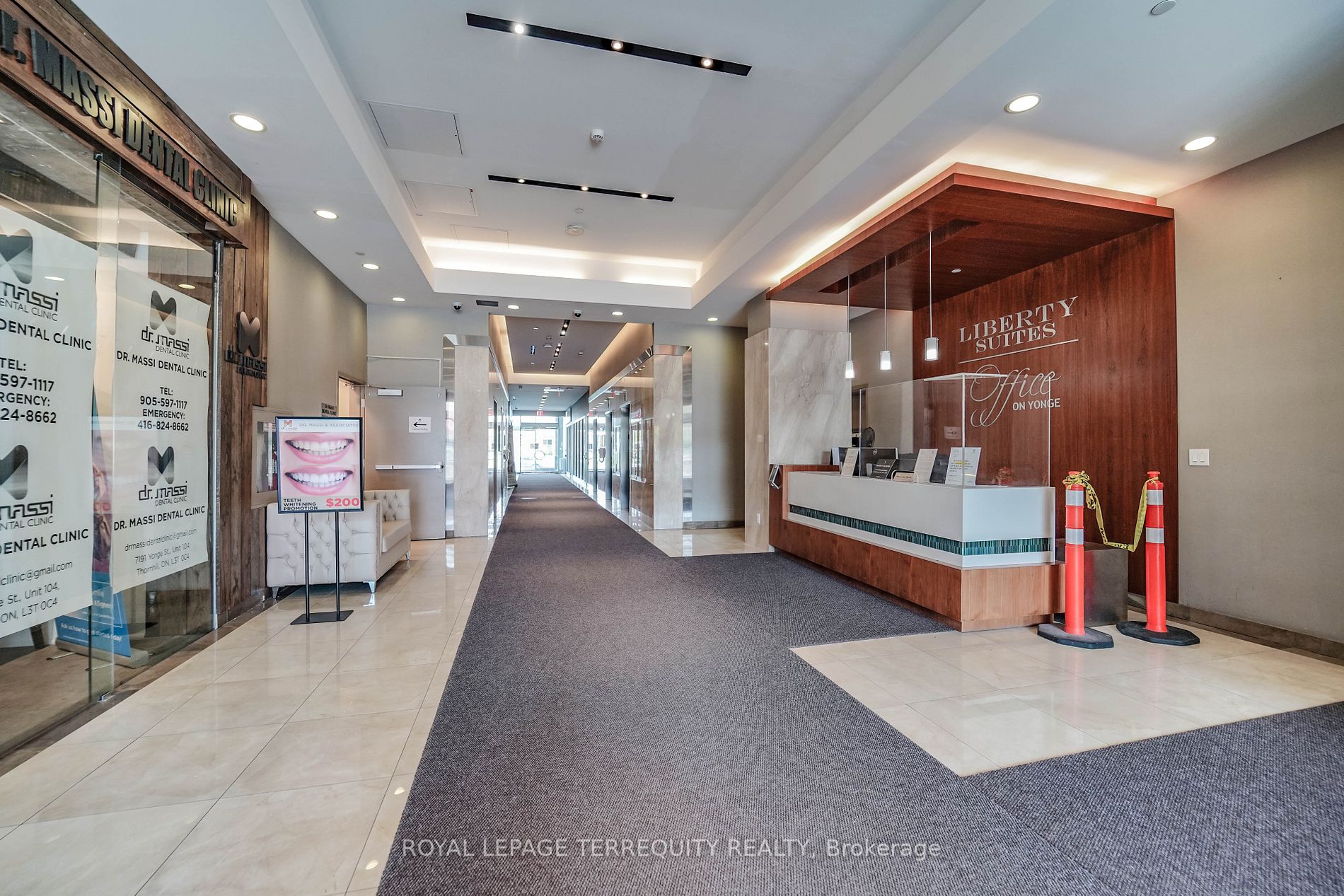 7191 Yonge St, #1014